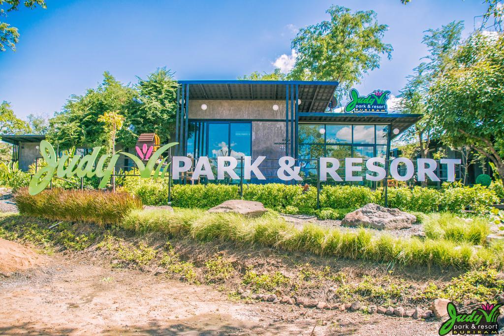 Buriram Judy Park & Resort Buitenkant foto