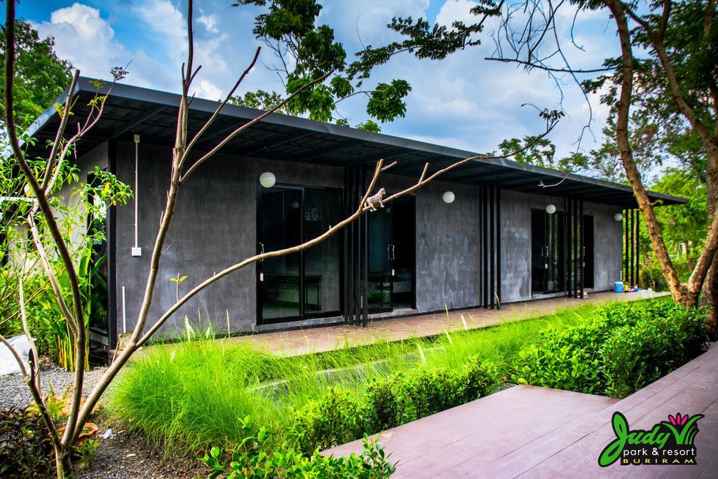 Buriram Judy Park & Resort Buitenkant foto