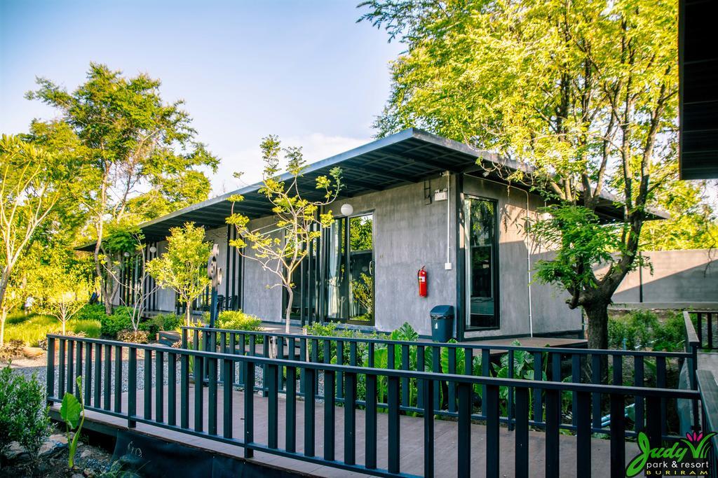 Buriram Judy Park & Resort Buitenkant foto