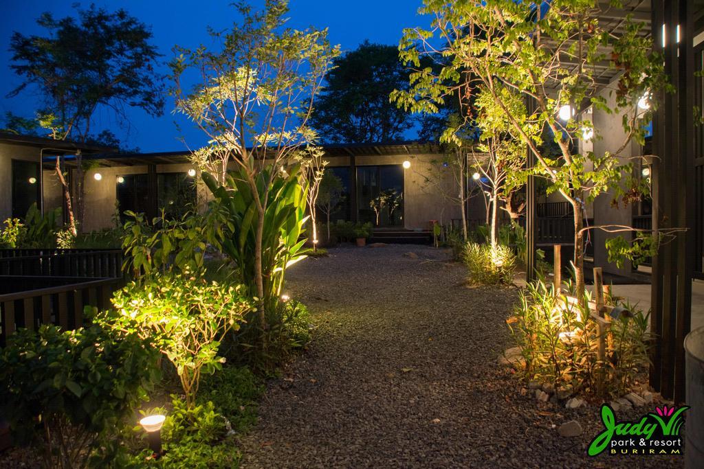 Buriram Judy Park & Resort Buitenkant foto