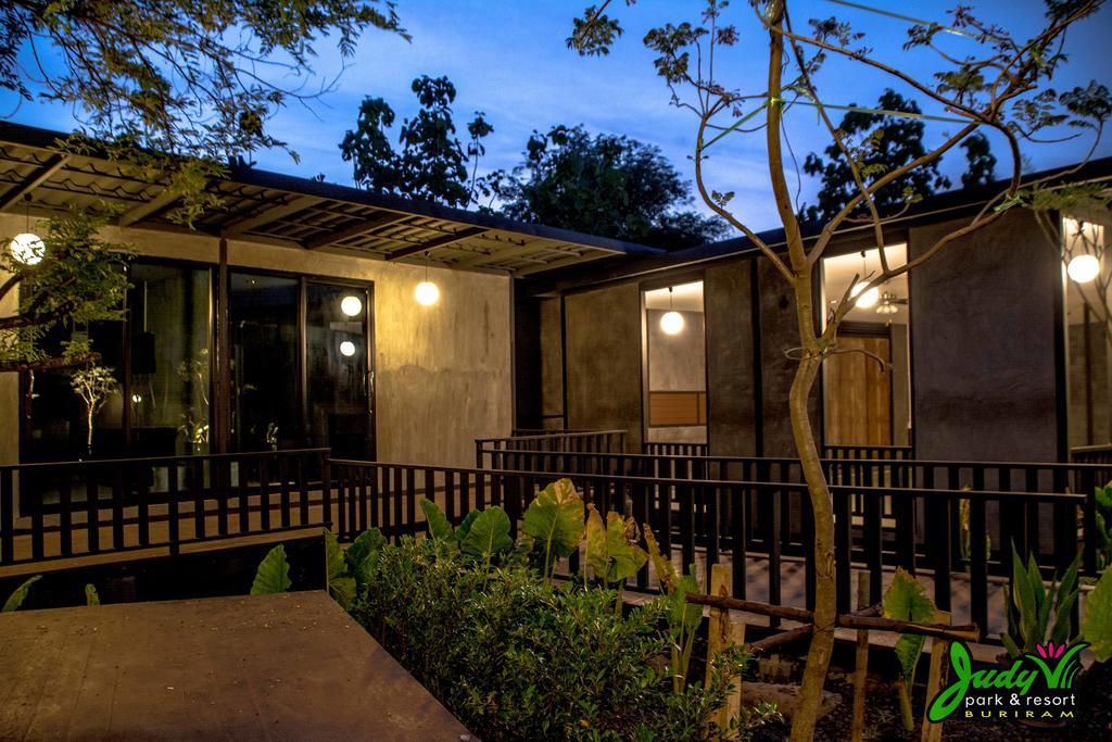 Buriram Judy Park & Resort Buitenkant foto