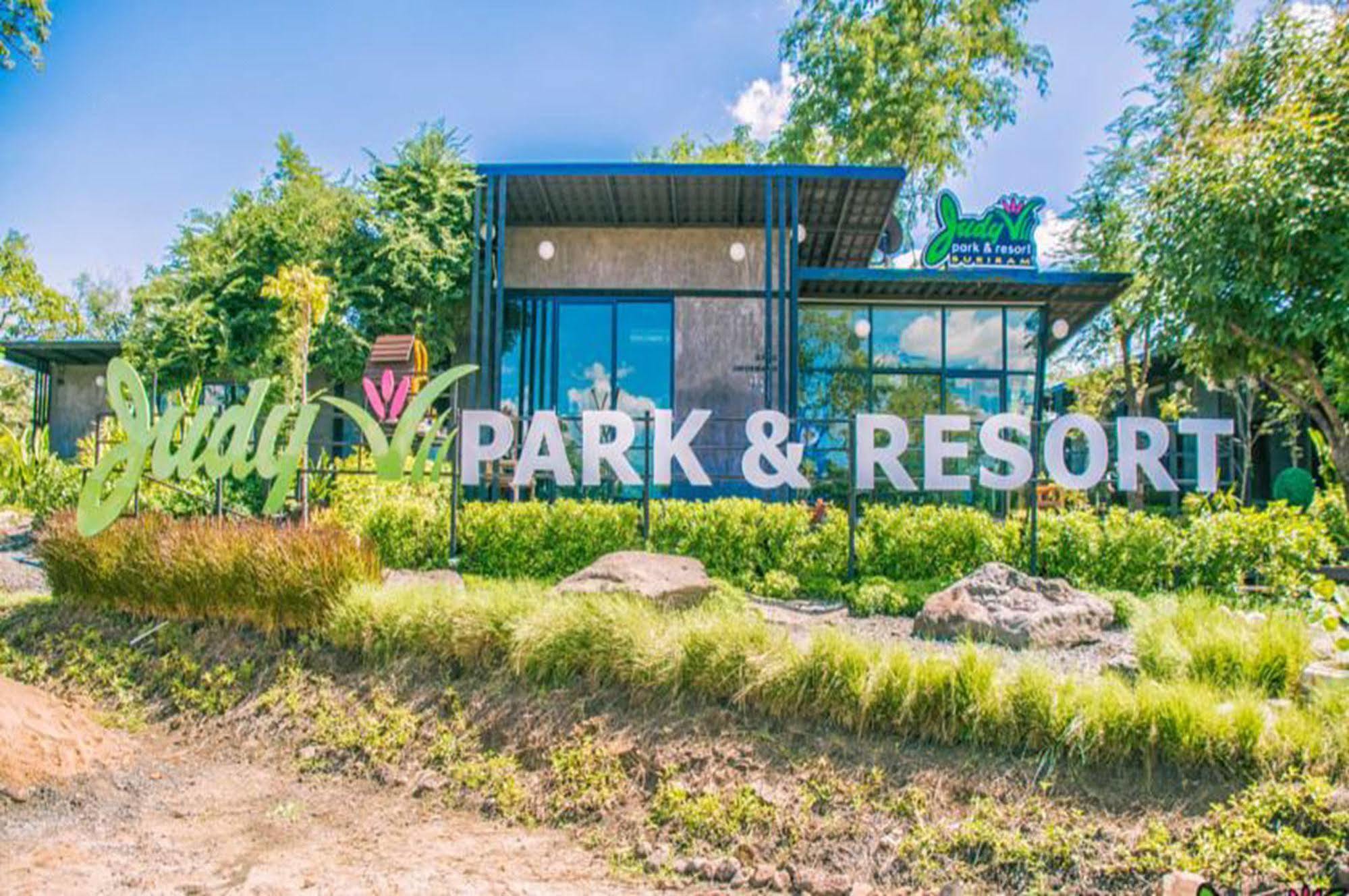 Buriram Judy Park & Resort Buitenkant foto