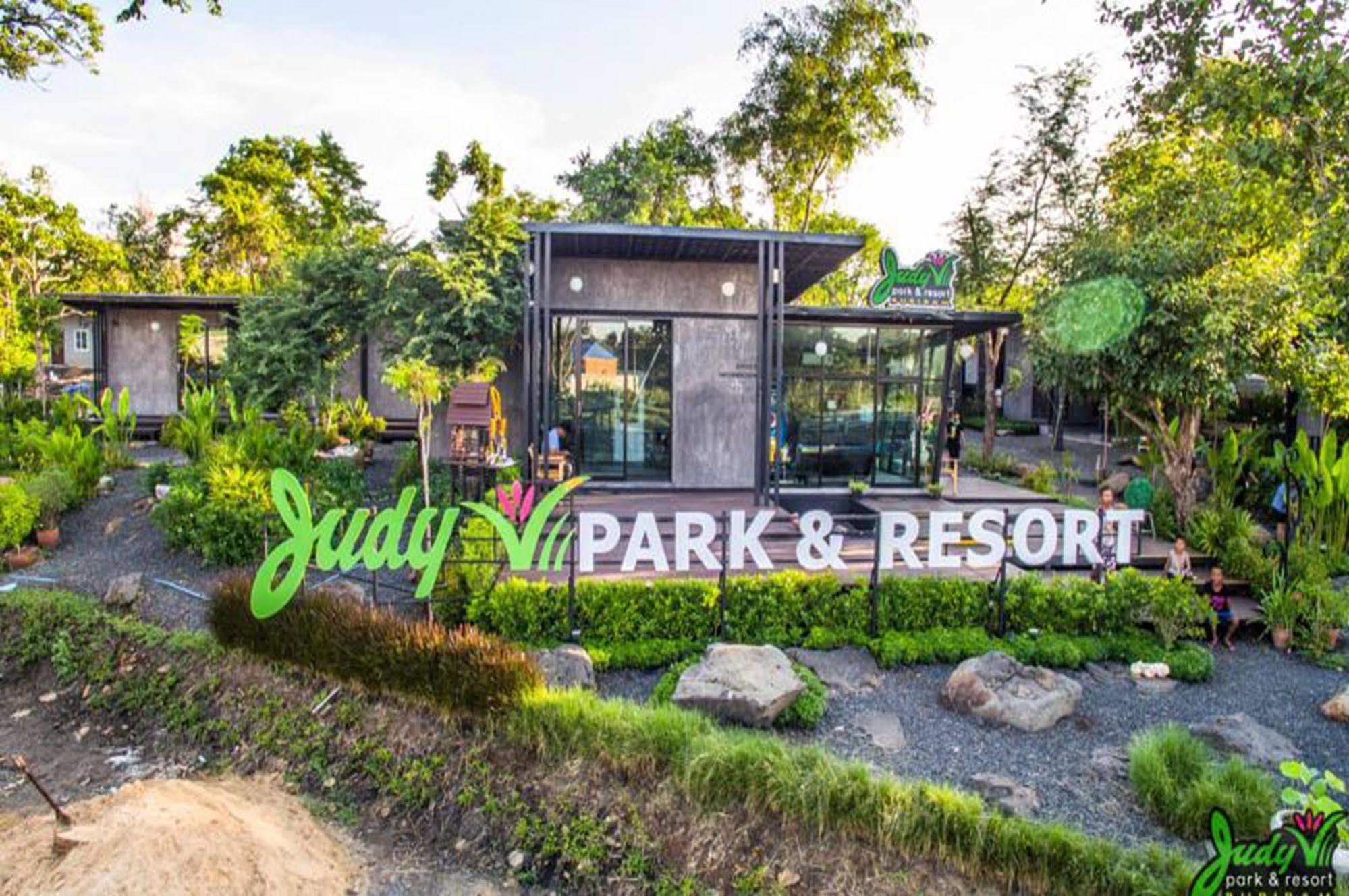 Buriram Judy Park & Resort Buitenkant foto